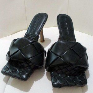 Bottega Veneta Women's Lido Mule, Size 38 in the color Inkwell